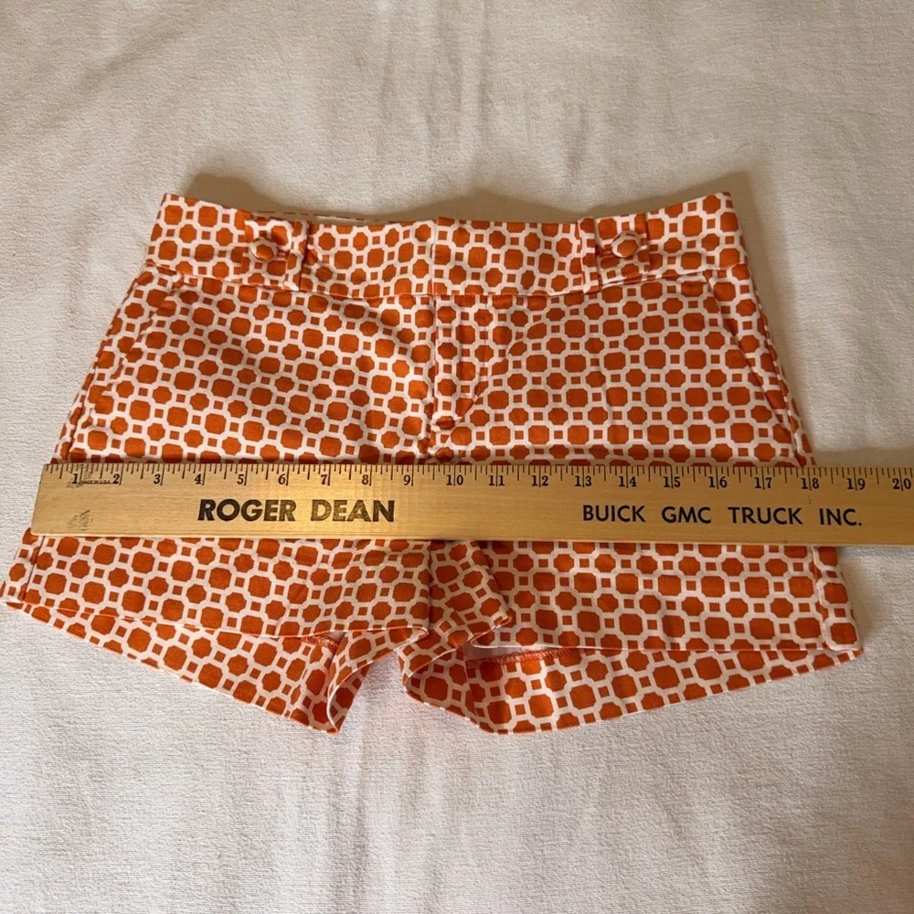 Banana Republic Ryan Fit Orange White Geometric Shorts Size 4 Cotton Stretch